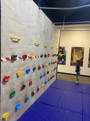 Rock climbing wall