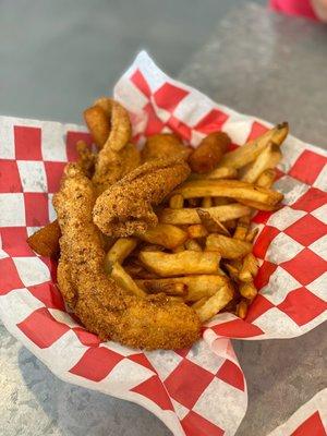 Fried Catfish Basket- THE BEST CATFISH EVER!!