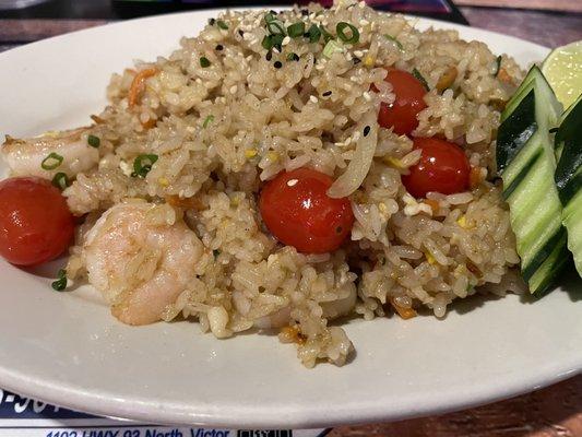 Shrimp fried rice- had a sweet flavor I didn't like and the tomatoes threw me off