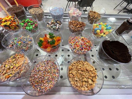 Some delicious toppings for your ice cream