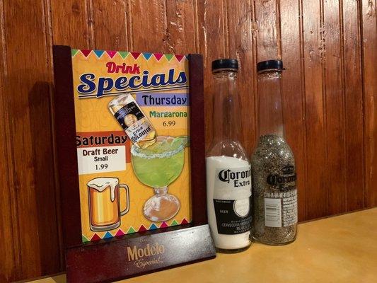 Weekend drink specials