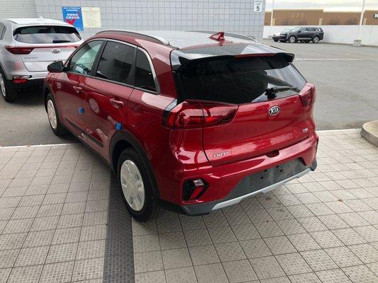 2020 Kia Niro EX - Stylish!