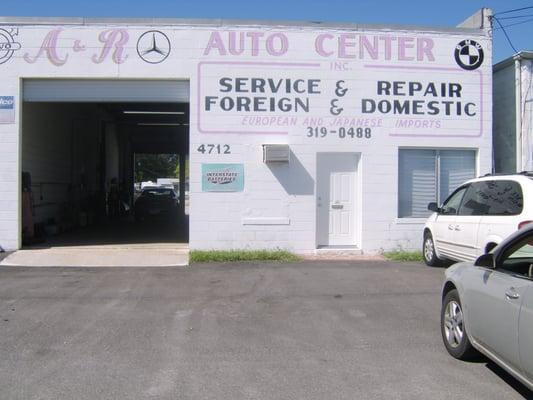 A & R Auto Center