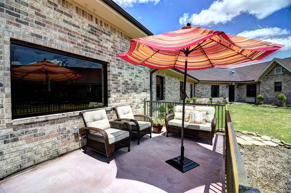 Patio with Courtyard View