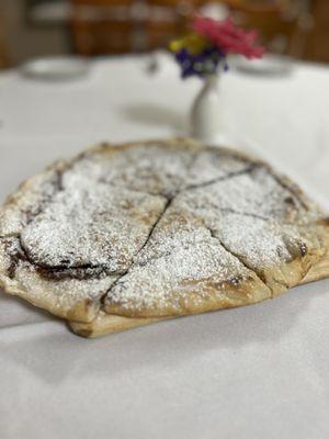 Nutella pizza