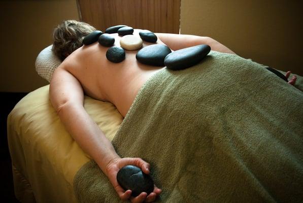 Hot/Cold Stones Massage