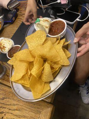 Salsa & Chips