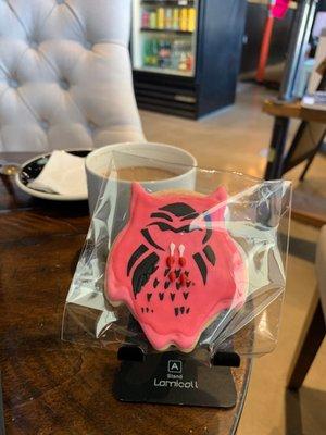 Free pink owl Halloween cookie