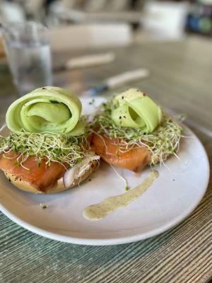 Smoked Salmon Bagel Choice of Bagel, Smoked Salmon, Dill Cream Cheese, Capers, Red Onions, Cucumbers, and Citrus Vinaigrette $14.75