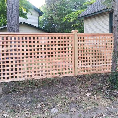 Cedar square lattice fence