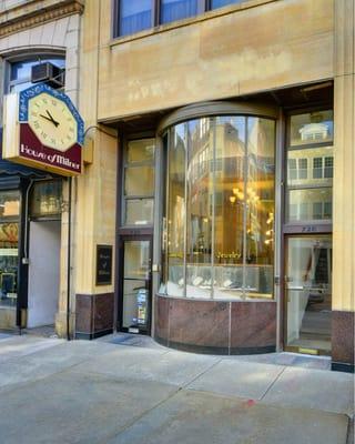 Our storefront in the heart of Jeweler's Row in Philadelphia!