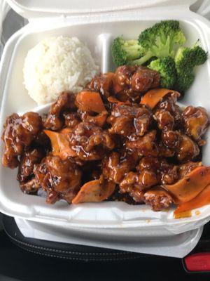 General Tso chicken 10.50