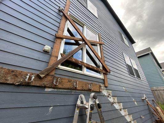 Deck removal - slider door barrier - ready for new deck