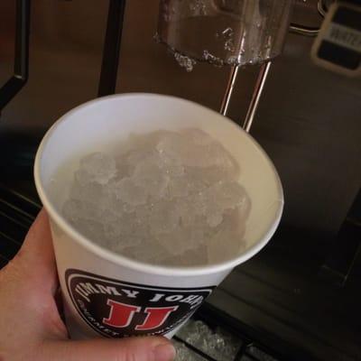 for ice aficionados, they have the good crushed, pellet type ice