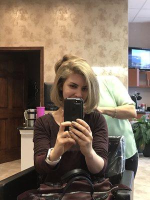 I love my hair, Zeynep always does a great job with my cut and color!