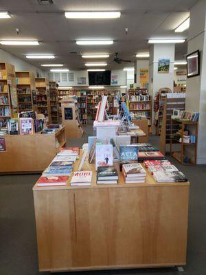 Mendocino Book Company