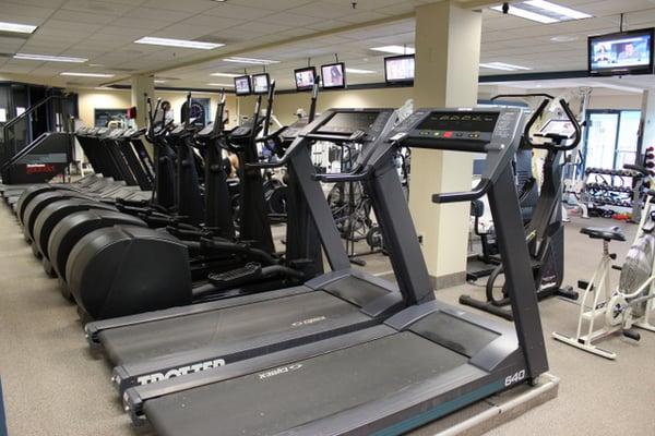 26 Cardio machines with Cardio-Theater entertainment system