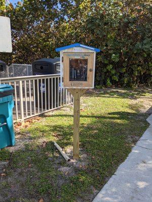 Boynton Beach Little Library in Oceanfront Park