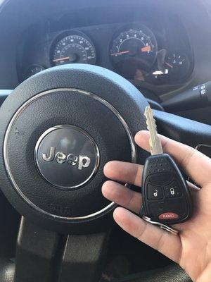 2016 Jeep Compass key made in minutes at the Keyless shop at Sears in Akron.