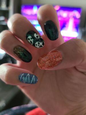 Loving my Halloween nails!