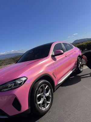 BMW X4 Wrapped in Aura iridescent pink