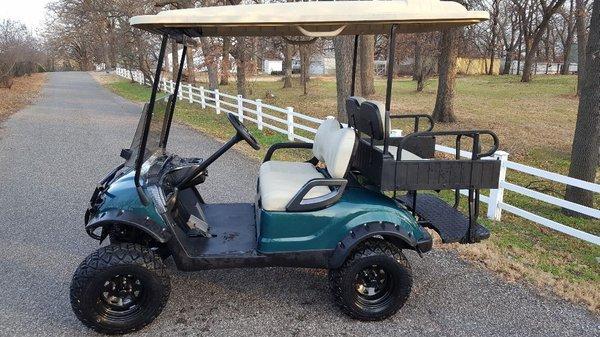 Split windshield, 6" lift, 12" wheels, 23" wheels, new seats, fender flares