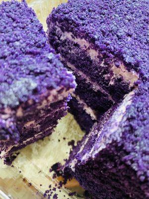 Ube cake