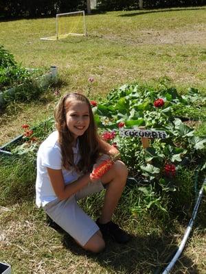 Community Day students garden and learn in the Papa Ed and Mimi Rosenthal Organic Kibbutz Sustainability Garden and Outdoor Classroom