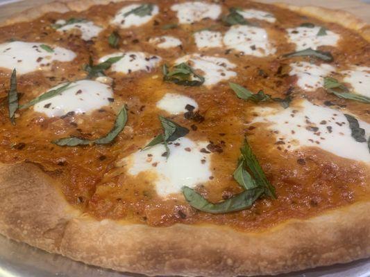 Special: Vodka sauce & Burrata Pizza