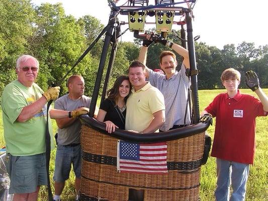 Us with the Balloon Odyssey Crew before taking off !