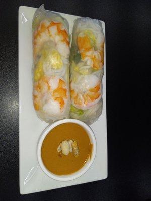 Other side of my fresh rolls - look how big and look at that peanut sauce! The best!