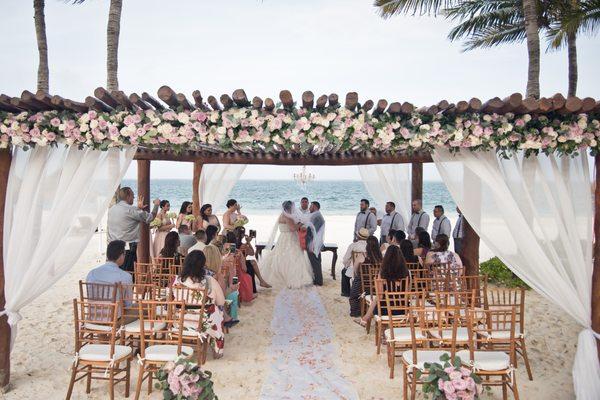 Under the beach gazebo Excellence Riviera Cancun