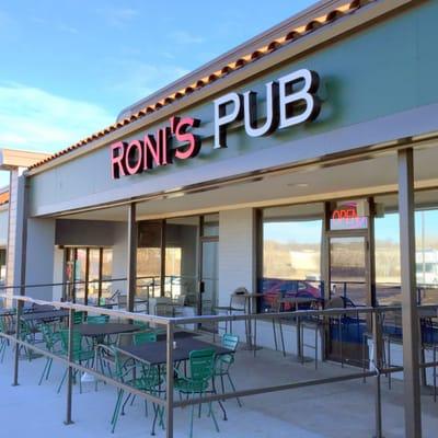 Roni's Pub and Kitchen