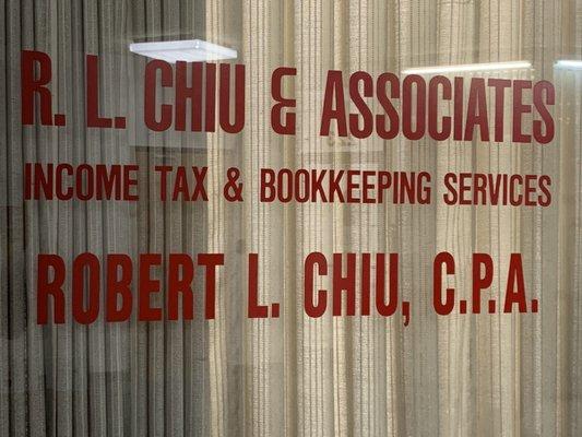 R.L. Chiu & Associates Signage