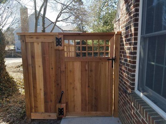 Cedar spindle fence Saugatuck