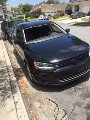 Windshield replacement VW Jetta