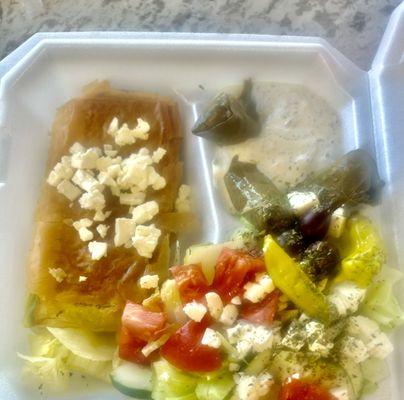 Spinach pie with Greek salad