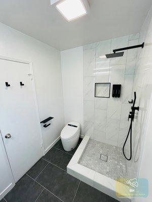 Another bathroom done by the team! 

Montebello, CA 90640

Miss. K