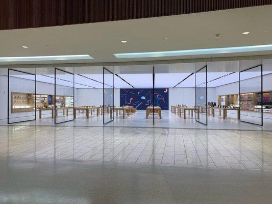 Apple Natick 2019