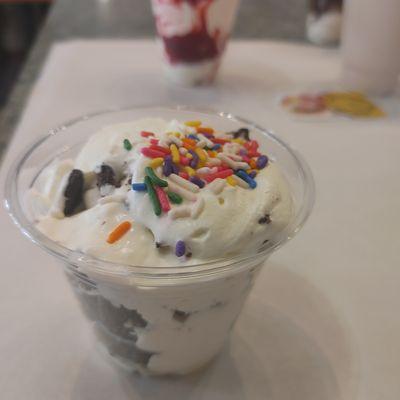 Cookies & Cream sundae