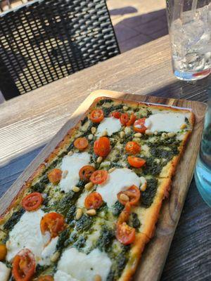 Cauliflower flatbread