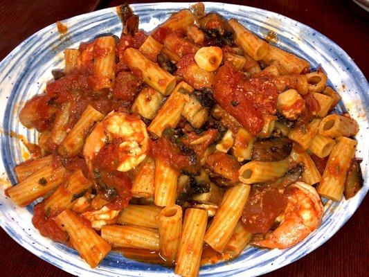 THE " PAULIE PASTA " RIGATONI , PORTABELLO MUSHROOMS , CHERRY PEPPERS , and MARINARA SAUCE