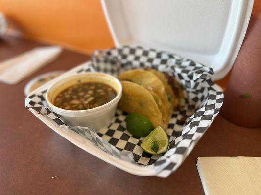 Street Queen Tacos