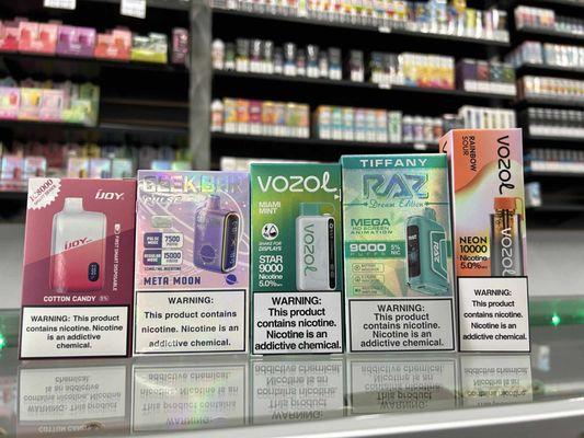 Vozol Neon, Vozol Star, Geekbar Pulse, Geekvape Raz, iJoy IC8000 Sold @ Vape Station!