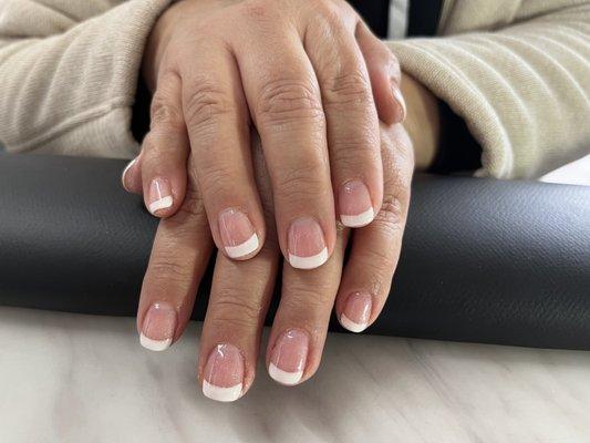 Gel manicure by Nikki