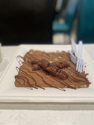 Kinder Bueno Crepe