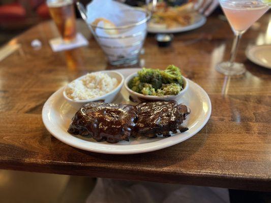 1/2 slab of BBQ Ribs with side of Garlic Mashed Potatoes and Steamed Broccoli