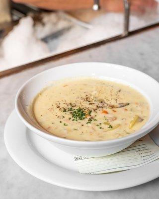 Clam Chowder - Applewood Smoked Bacon ($13)