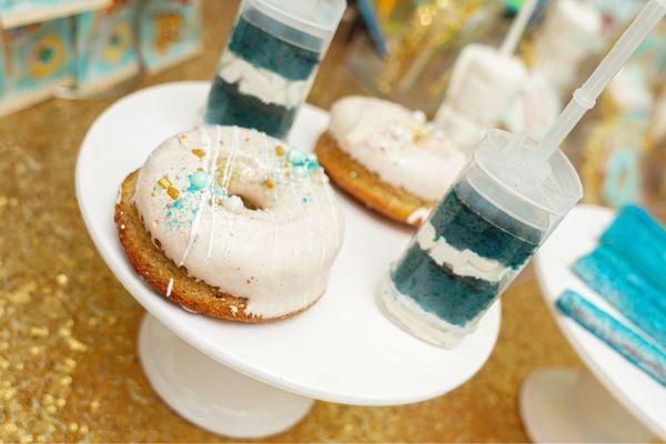 Donuts & cake push pops