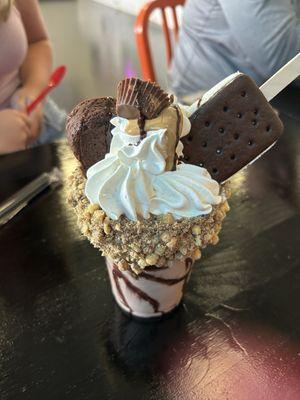 bonnie and clyde freak shake